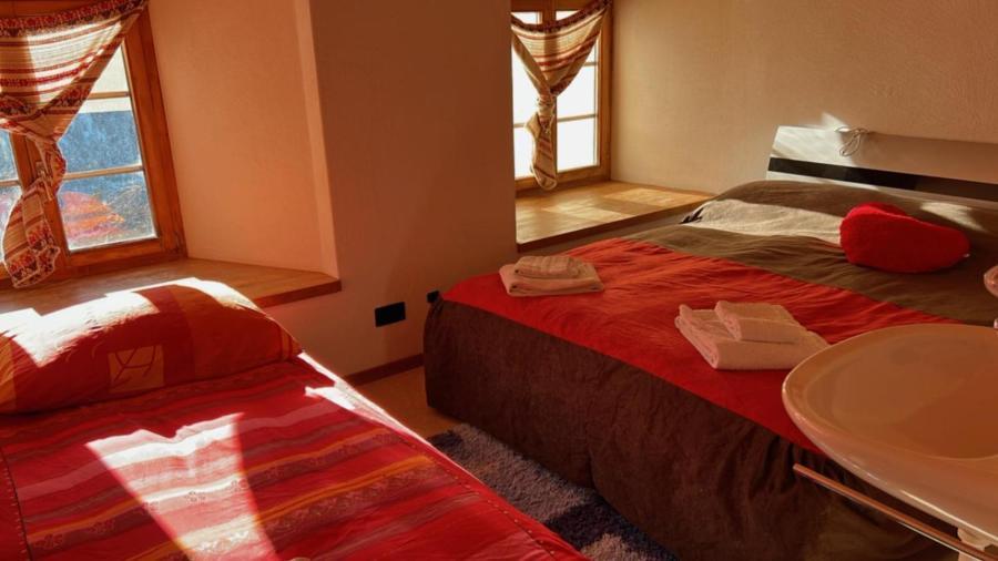 Chasa Crusch Hotel Sent Buitenkant foto